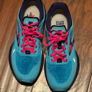 Brooks Women's Teal and Fuchsia Athletic Shoes